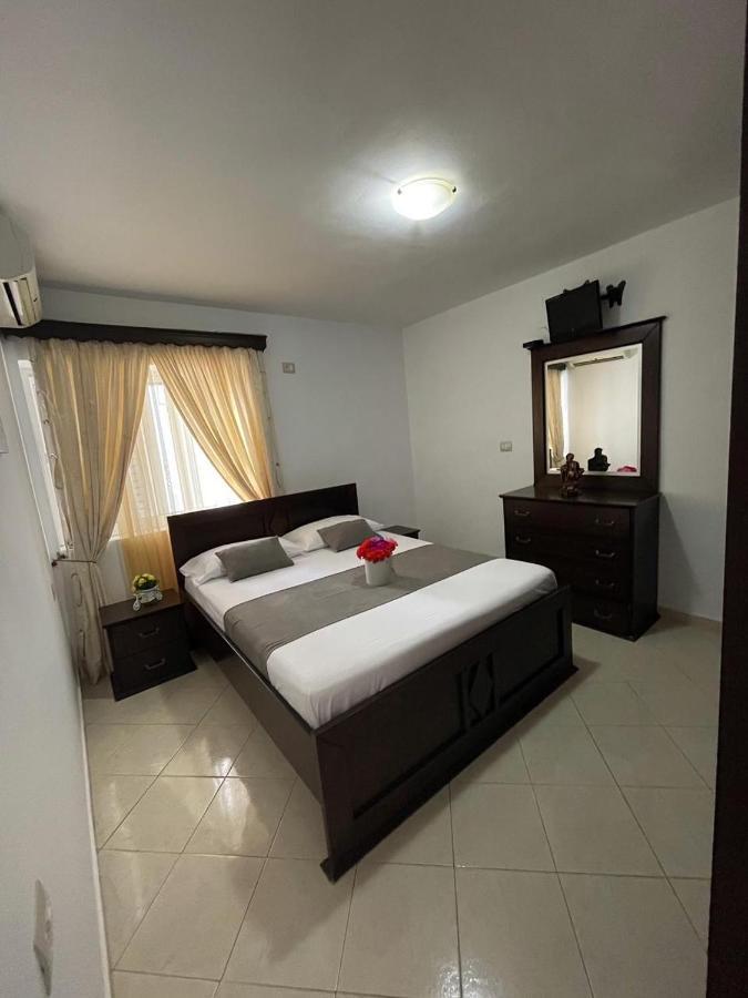 Guesthouse Flamur Ksamil Ngoại thất bức ảnh