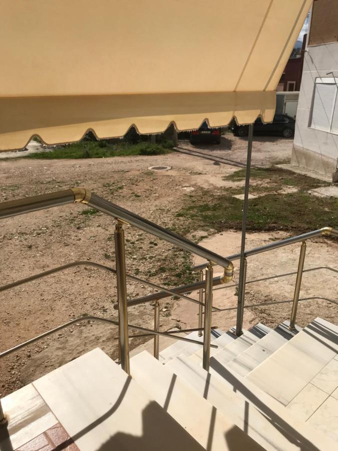 Guesthouse Flamur Ksamil Ngoại thất bức ảnh
